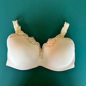 LeMystere cream lace bra Size 32D